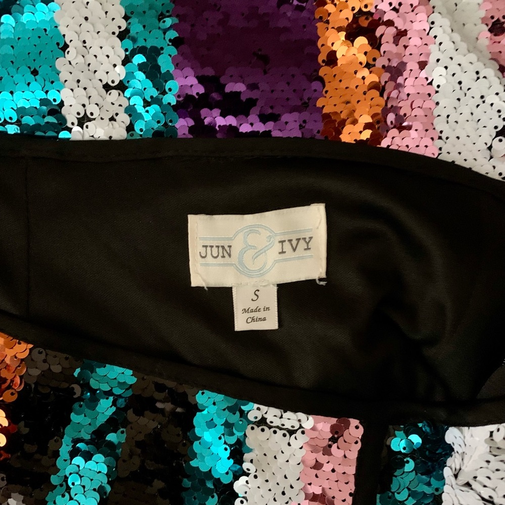 NEW Jun & Ivy multi-colored sequin skirt - Picture 6 of 6